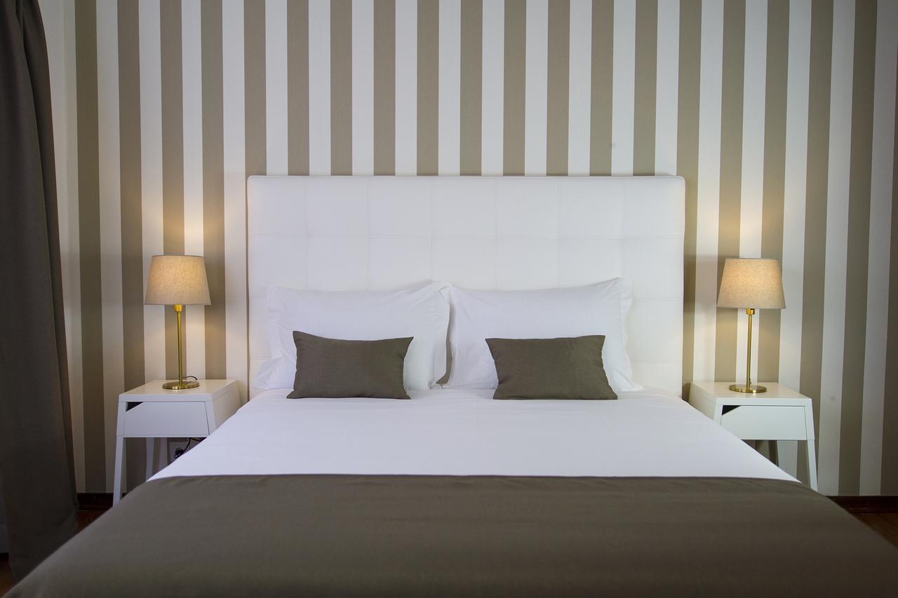 Art 4 You Cascais Suites Extérieur photo